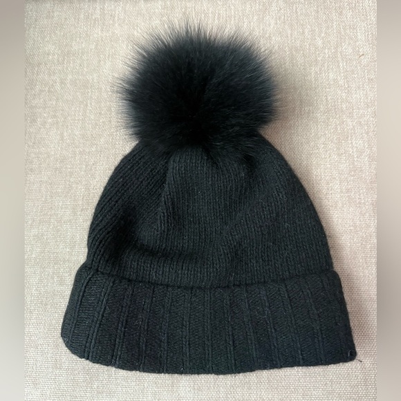 Portolano Black Cashmere Knit Beanie Hat with Real Fox Fur PomPom OS main image 5